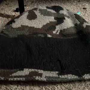 Camo hood to put on head